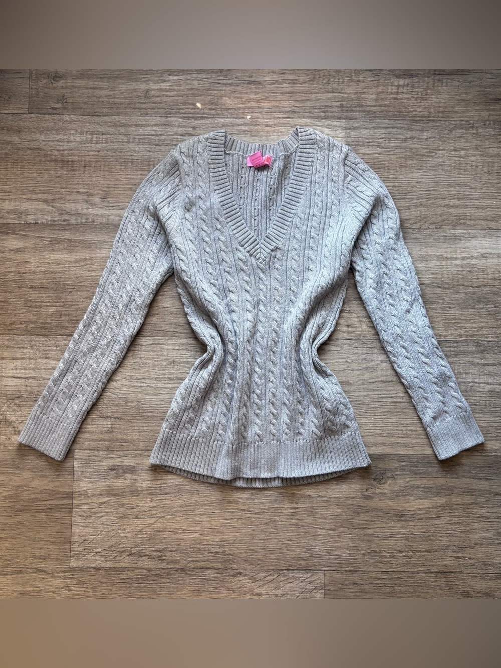 Y2K style gray cable knit sweater with V-neck preppy comfy winter Sz XL